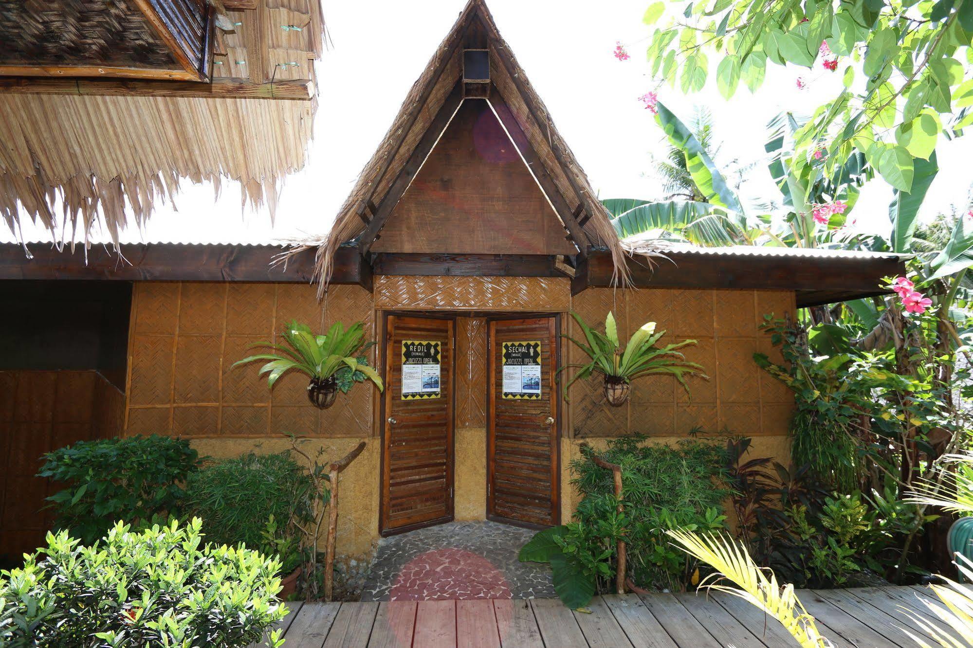 Palau Plantation Resort Koror Eksteriør bilde